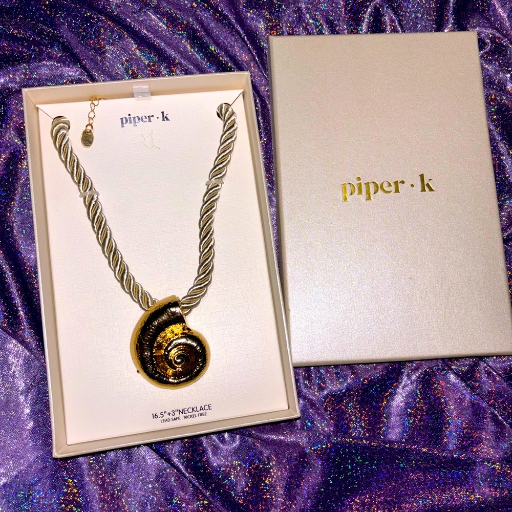 Piper K “Ursula” Shell Necklace